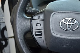 2025款丰田铂智4X