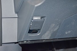 2025款丰田铂智4X