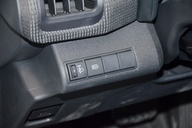 2025款丰田铂智4X