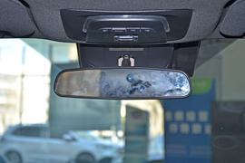 2025款丰田铂智4X