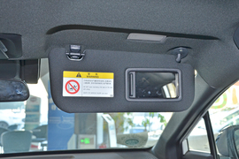 2025款丰田铂智4X