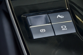 2025款丰田铂智4X