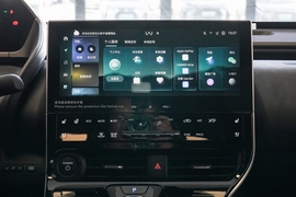 2025款丰田铂智4X