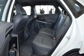 2025款丰田铂智4X