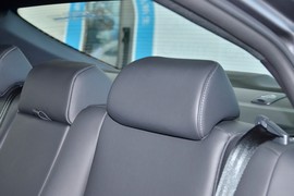 2025款丰田凯美瑞