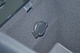 2025款丰田凯美瑞