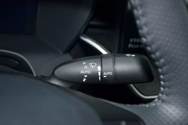 2025款丰田凯美瑞