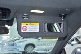 2025款丰田凯美瑞