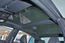 2025款丰田凯美瑞