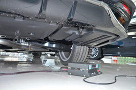 2025款丰田凯美瑞