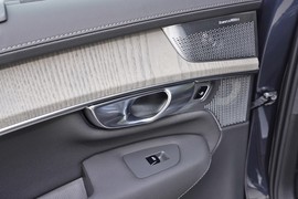 2025款沃尔沃XC90