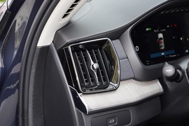 2025款沃尔沃XC90