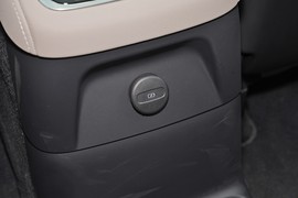 2025款沃尔沃XC90