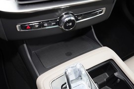 2025款沃尔沃XC90