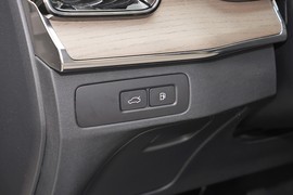 2025款沃尔沃XC90