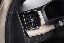 2025款沃尔沃XC90