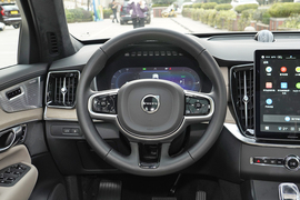 2025款沃尔沃XC90