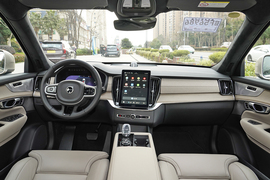 2025款沃尔沃XC90