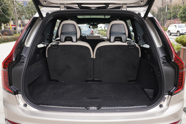 2025款沃尔沃XC90