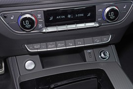 2025款奥迪Q5L