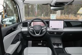 2025款大众探岳L