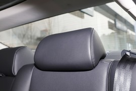 2025款丰田凯美瑞双擎