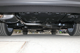 2025款丰田凯美瑞双擎