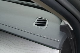 2025款奇瑞艾瑞泽8