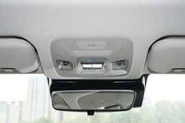 2025款奇瑞艾瑞泽8