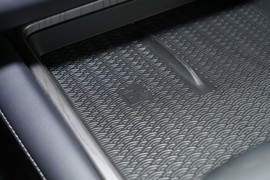 2025款奇瑞艾瑞泽8