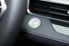 2025款奇瑞艾瑞泽8