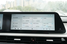 2025款奇瑞艾瑞泽8