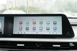 2025款奇瑞艾瑞泽8