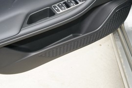 2025款奇瑞艾瑞泽8