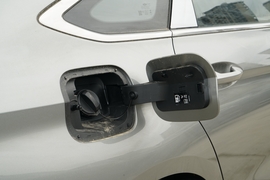 2025款奇瑞艾瑞泽8