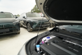 2025款奇瑞艾瑞泽8