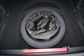 2025款奇瑞艾瑞泽8