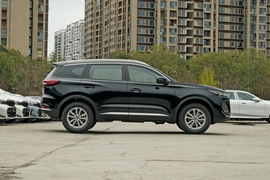 2025款奇瑞瑞虎7