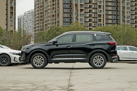 2025款奇瑞瑞虎7