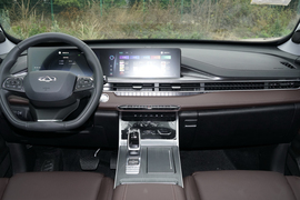 2025款奇瑞瑞虎7