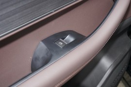 2025款奇瑞瑞虎7