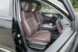 2025款奇瑞瑞虎7