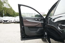 2025款奇瑞瑞虎7