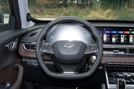 2025款奇瑞瑞虎7