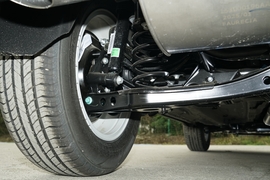 2025款奇瑞瑞虎7