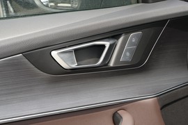 2025款奇瑞瑞虎7