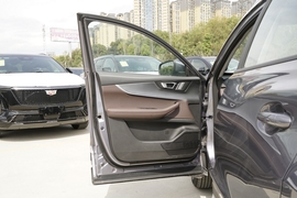 2025款奇瑞瑞虎7