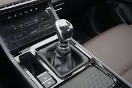 2025款奇瑞瑞虎7