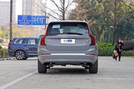 2025款沃尔沃XC90