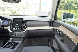 2025款沃尔沃XC90